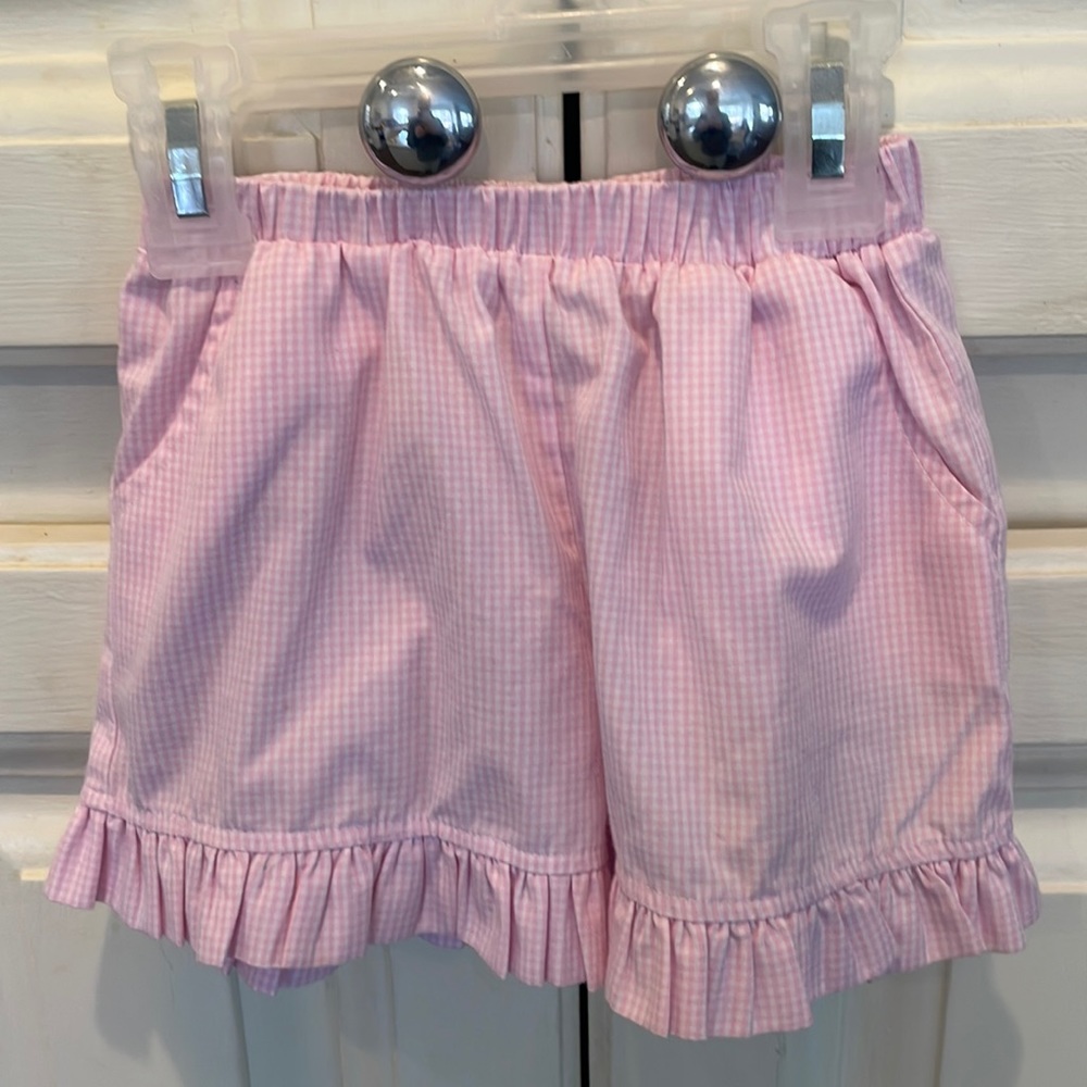 EUC Stitchy Fish pink gingham shorts